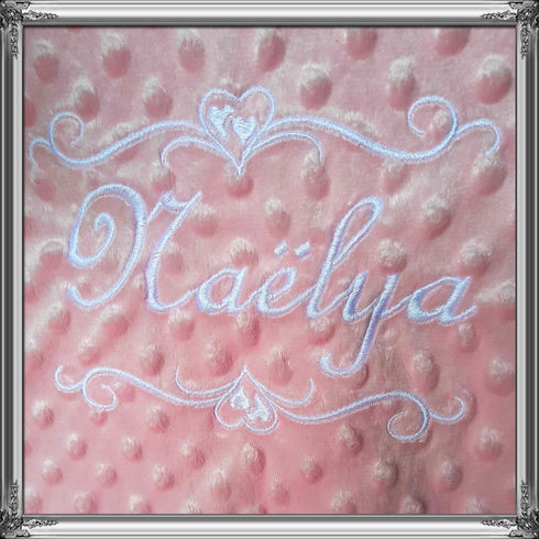 EDITION LIMITÉ: Couverture interrieur Vieux rose, doublé en minky doux personnalisé, brodée prénom et/ou ornement